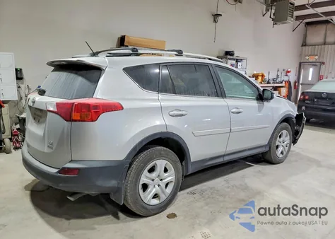 2013 Toyota Rav4 Le z USA, uszkodzony, nr VIN 2T3BFREV7DW065218